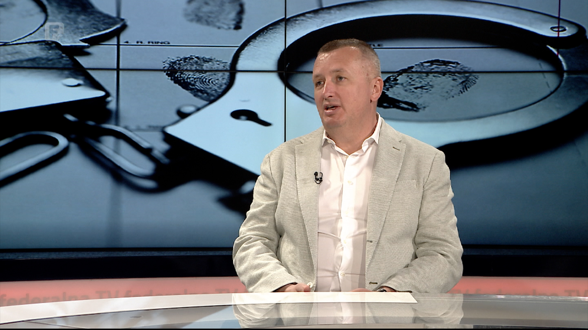 MUJANOVIĆ ZA FR: Imamo ozbiljne sigurnosne izazove i pojave koje ugrožavaju osjećaje kolektivne, a nerijetko i individualne sigurnosti